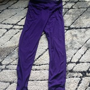 purple leggings